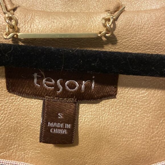 Soft leather jacket, gold with zipper - Picture 2 of 11